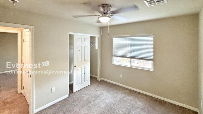Building Photo - 5650 Dancing Bee Ct