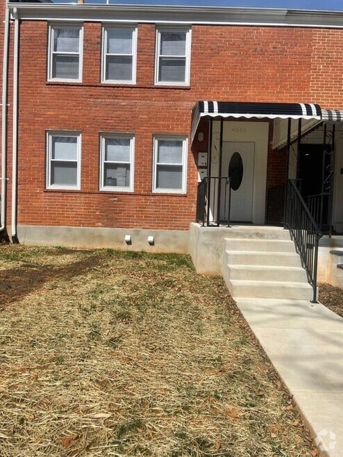 Building Photo - 4056 Edgewood Rd