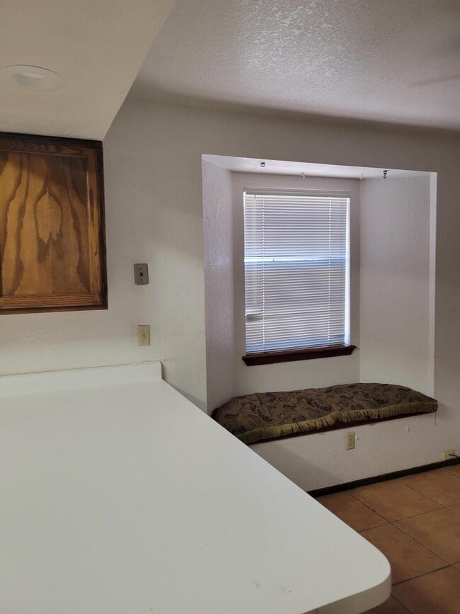 Building Photo - 5624 Spiritus Pl