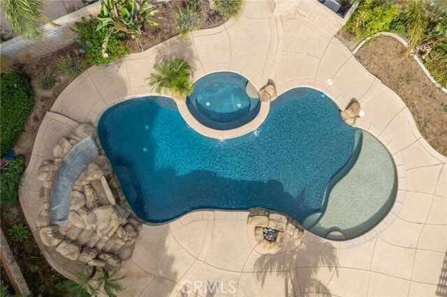 Building Photo - 928 Trovita Dr