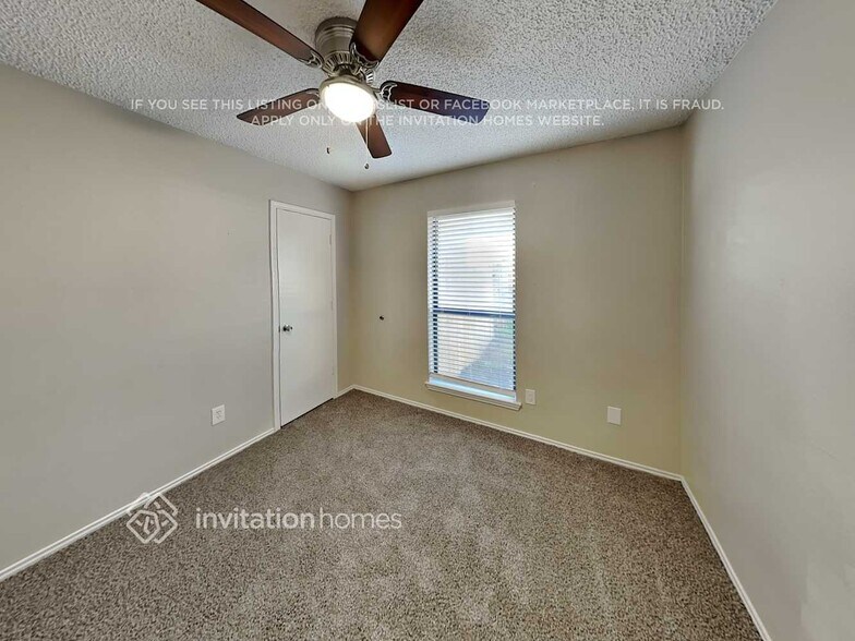 Building Photo - 308 Iberis Dr