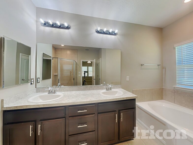 Building Photo - 5477 Preston Bentley Dr