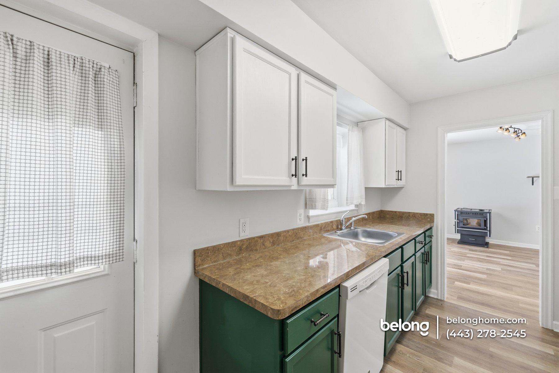 Building Photo - 15390 Matthews Manor Rd