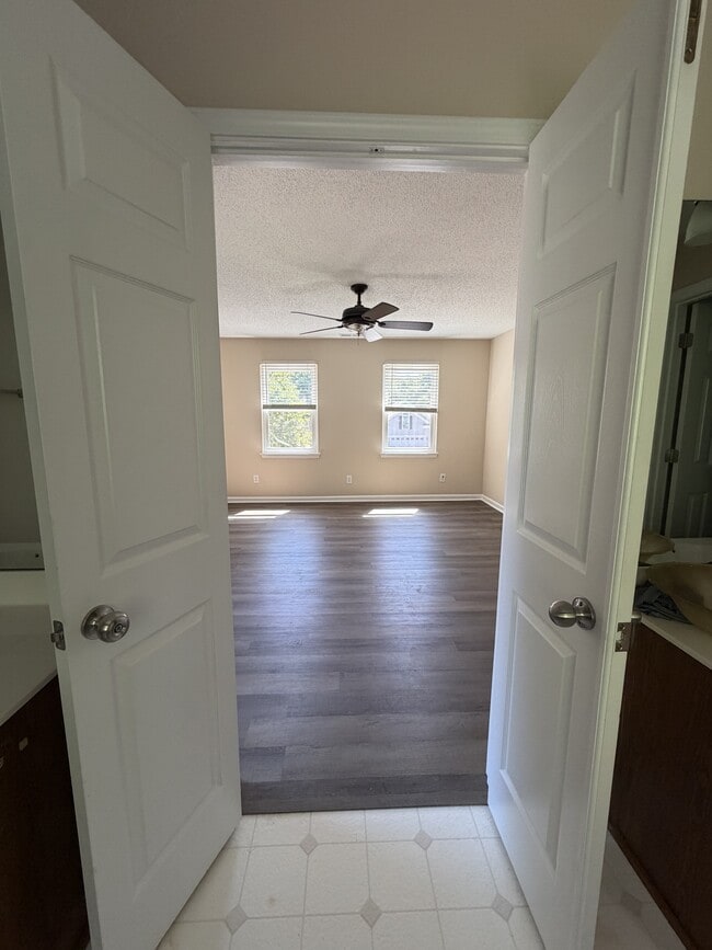 Building Photo - 5938 Brookstone Dr NW