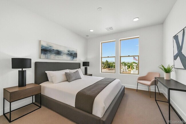 Building Photo - 2899 W 52nd Ave