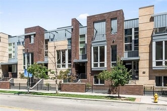 Building Photo - 2133 18th St