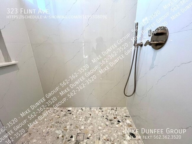 Building Photo - 323 Flint Ave