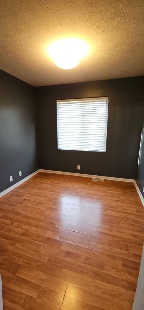 Building Photo - Charming 3BR House in Omaha