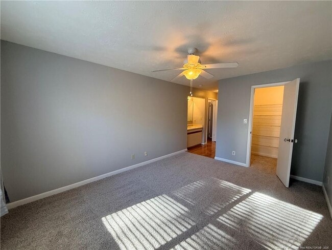 Building Photo - 663 Bartons Landing Pl