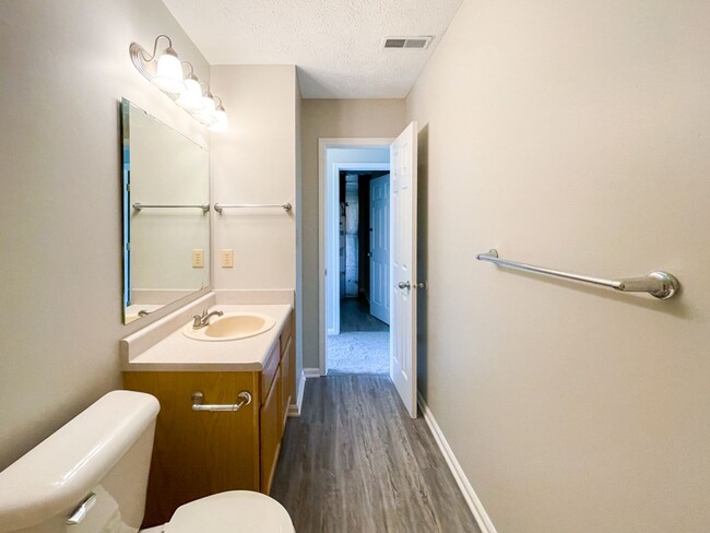 Building Photo - 4525 Golden Hinde Way