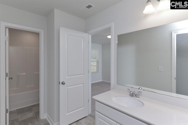 Building Photo - 546 Hatteras Dr