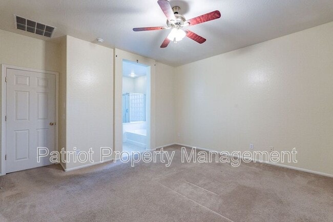 Building Photo - 42509 N 45th Dr