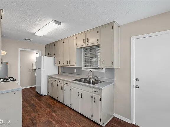 Building Photo - 1439 Belwood St