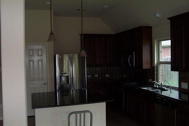 Building Photo - 3714 Rainterra Dr