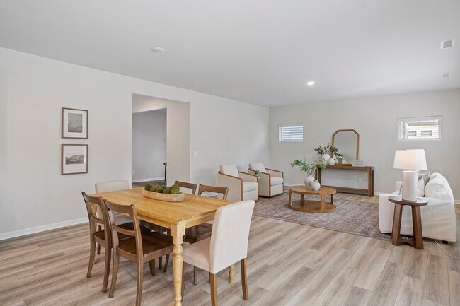 Building Photo - 1105 Umstead Grv Wy