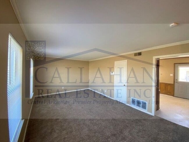 Building Photo - Shackleford Rd Townhome