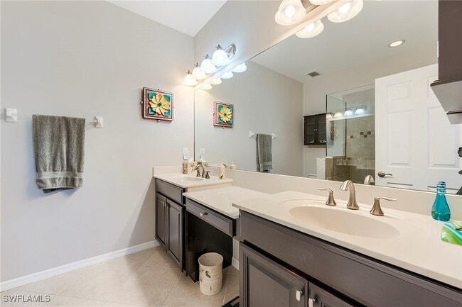 Building Photo - 8510 Violeta St