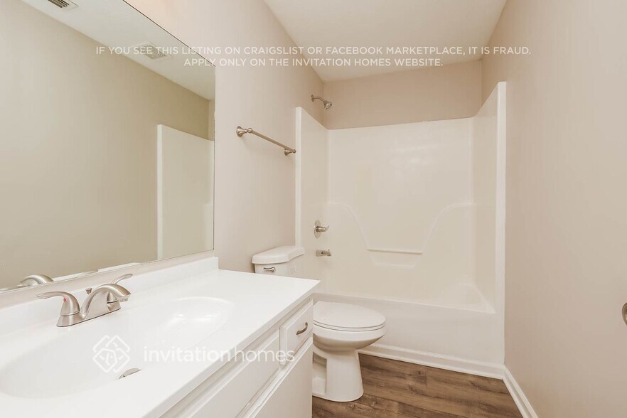 Building Photo - 2922 Weybridge Dr