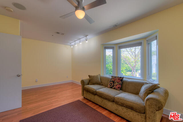 Building Photo - 4111 Allott Ave