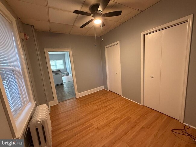 Building Photo - 2423 E Allegheny Ave