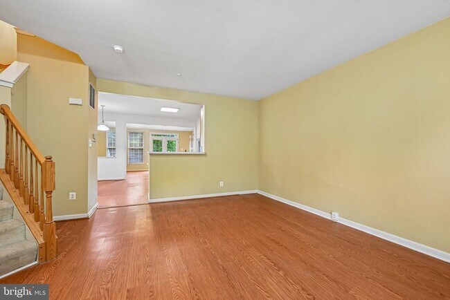 Building Photo - 1724 Emory St