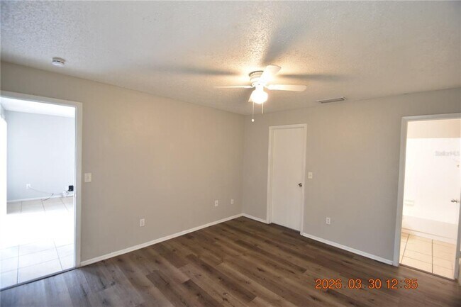 Building Photo - 2014 E Linebaugh Ave.