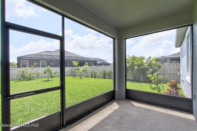 Building Photo - 7753 Poulicny Ln