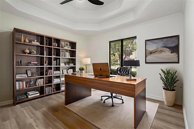 Building Photo - 922 Sycamore Creek Rd