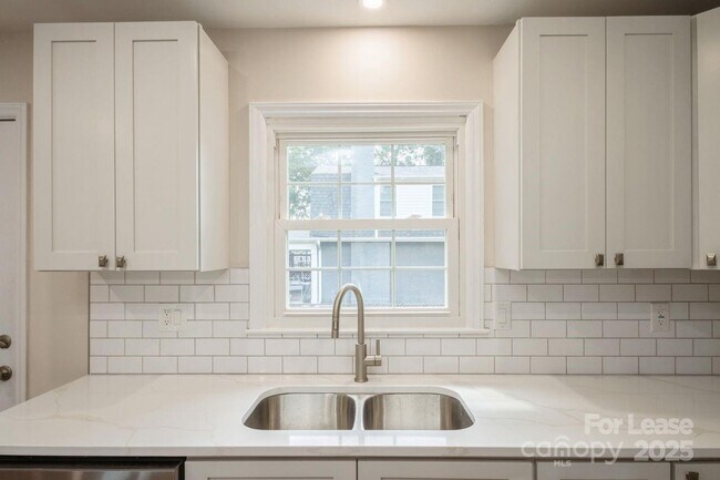 Building Photo - 2510 O'Hara Dr