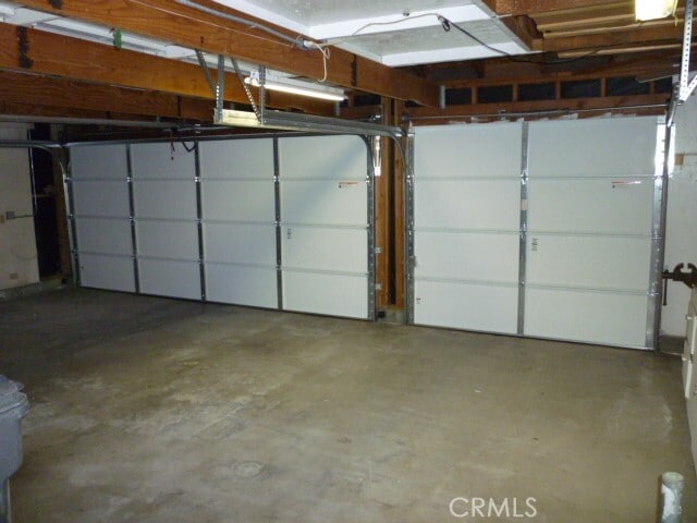 Building Photo - 23665 Meadcliff Pl