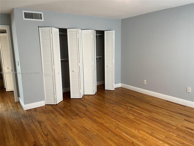 Building Photo - 1610 Lenox Ave