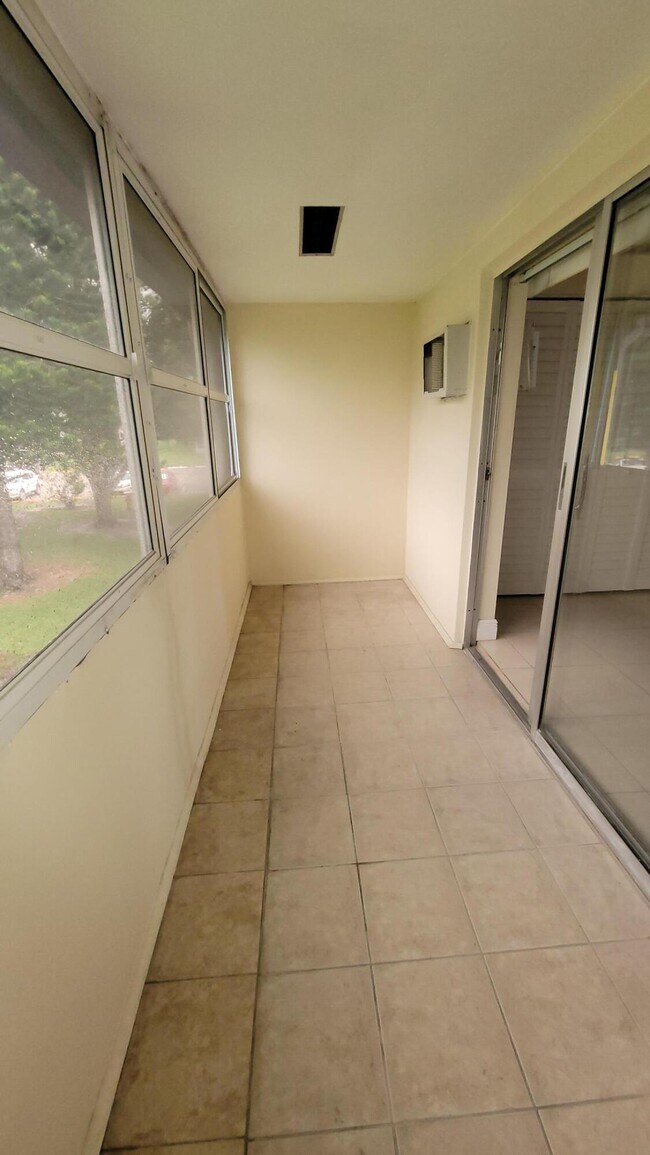 Building Photo - 375 Camden P