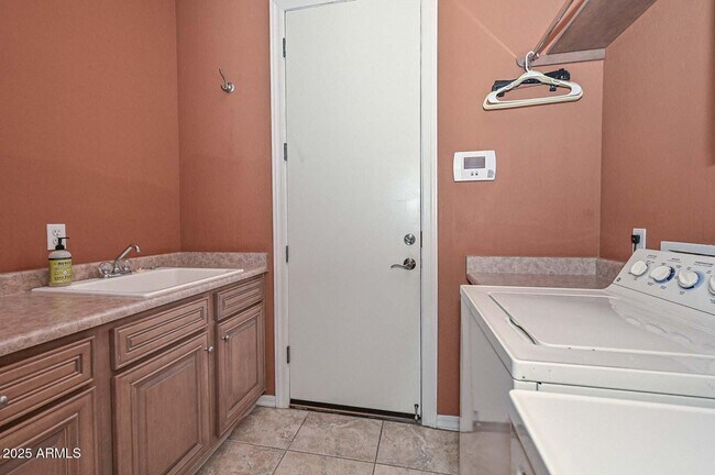 Building Photo - 27509 N Makena Pl