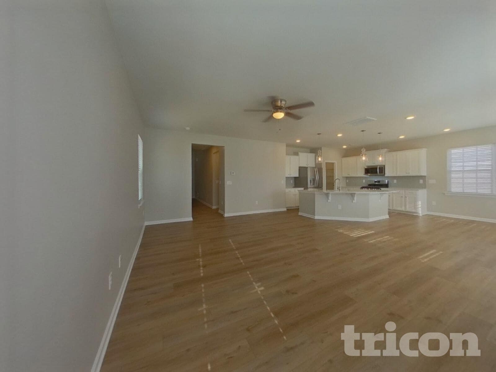 Building Photo - 5789 Oak Br Cir