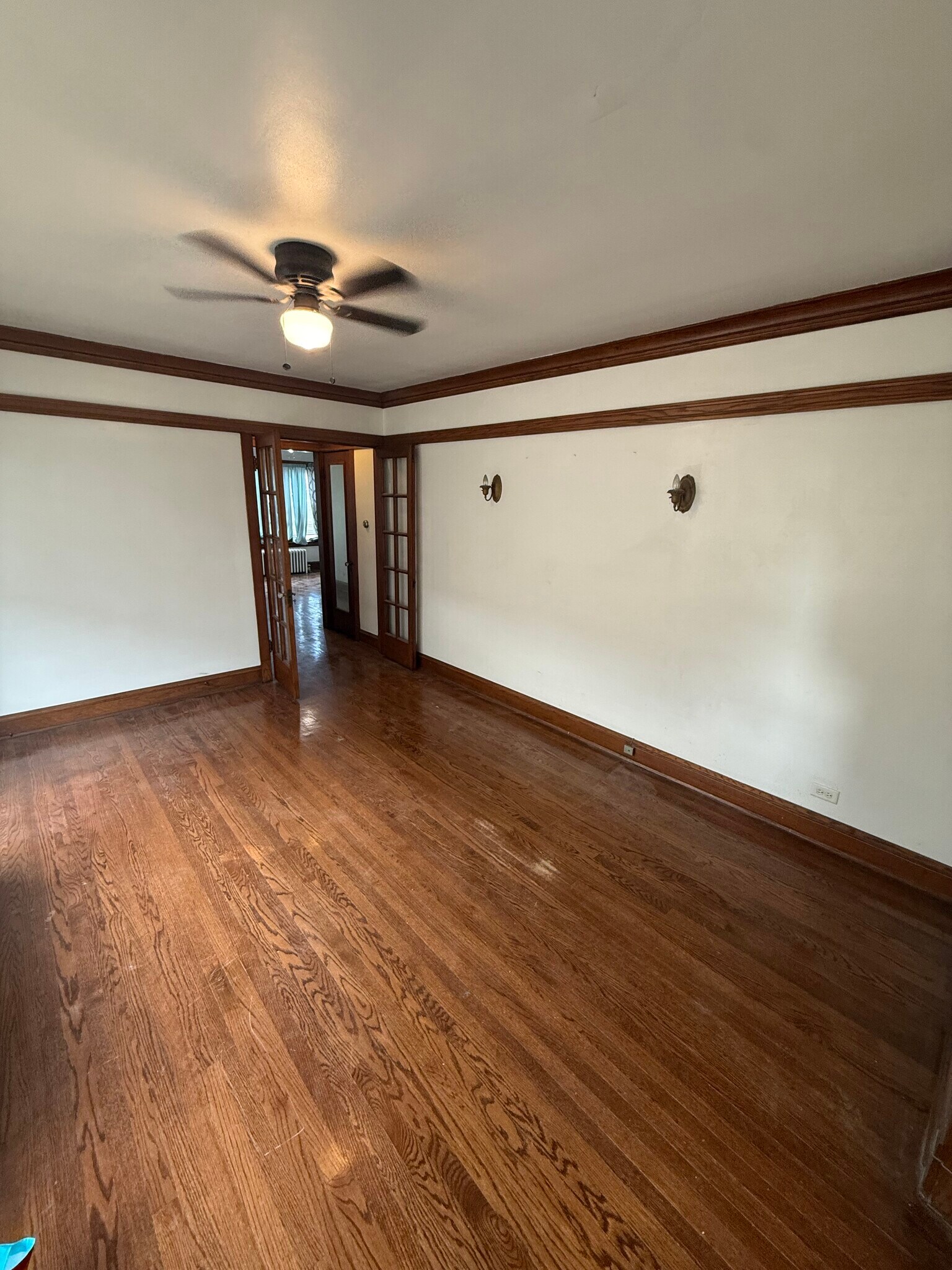 Building Photo - 5115 W Schubert Ave