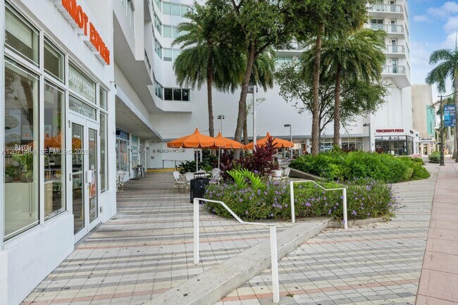 Building Photo - 7135 Collins Ave
