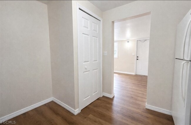 Building Photo - 719 Burdick Ave