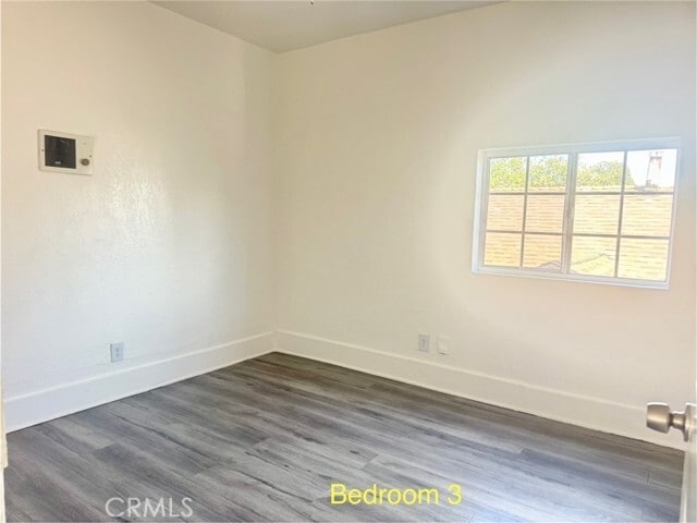 Building Photo - 206 W 52nd Pl