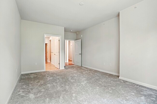 Building Photo - 4 Winslow Ln