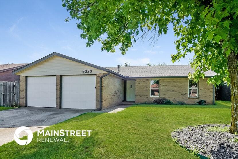 Building Photo - 8328 Bigwood Dr