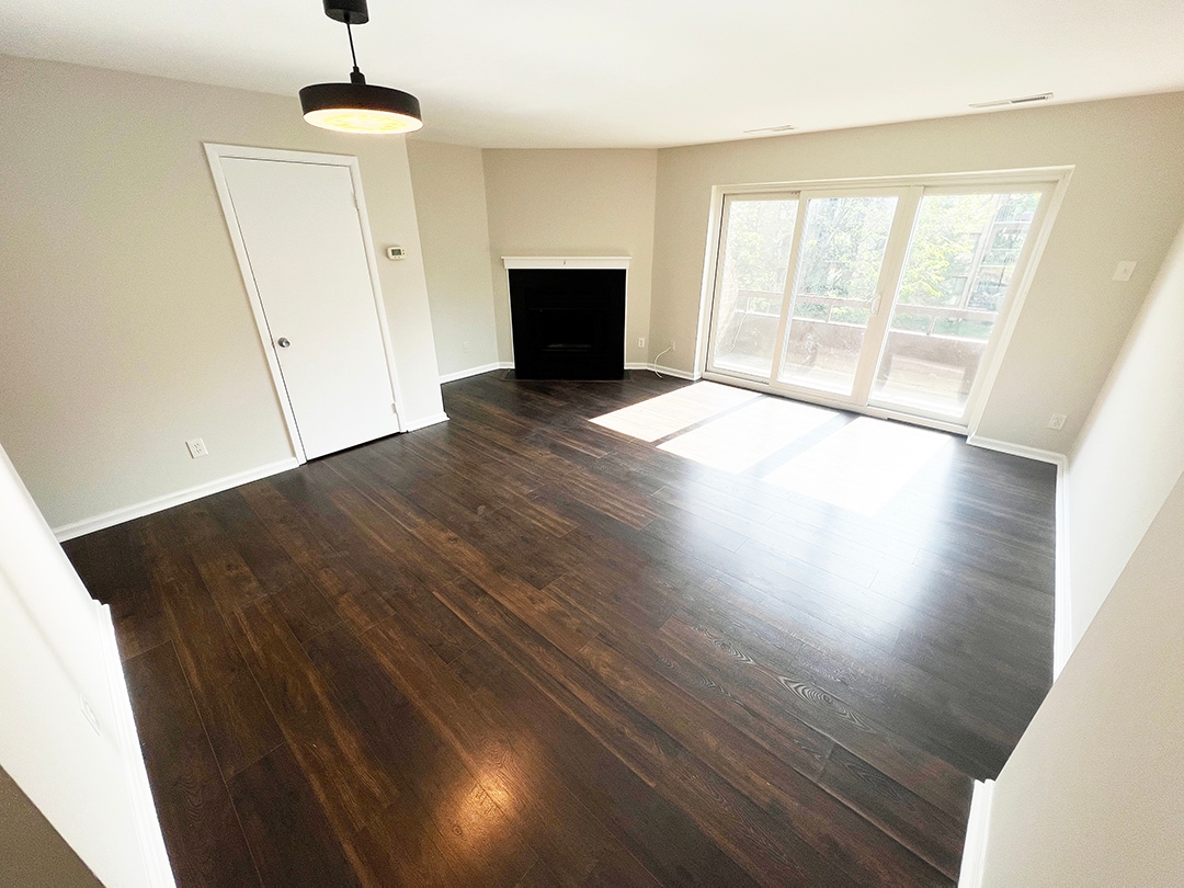 Building Photo - 3069 Hawthorne Dr NE