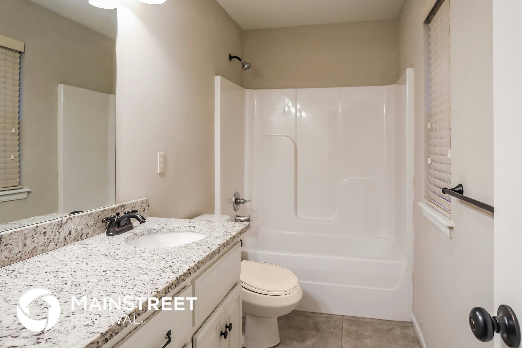 Building Photo - 529 S Walnut St