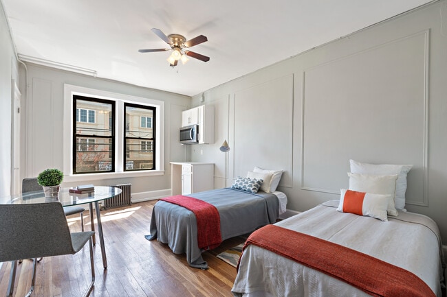 Building Photo - 1144 E Grand St