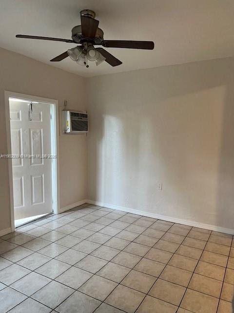 Building Photo - 2784 SW 14th St