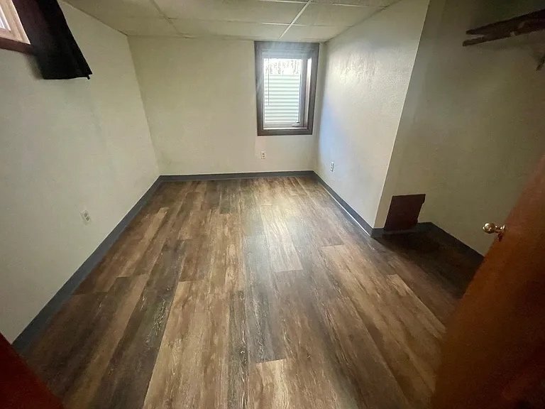 Building Photo - 1630 7th St N