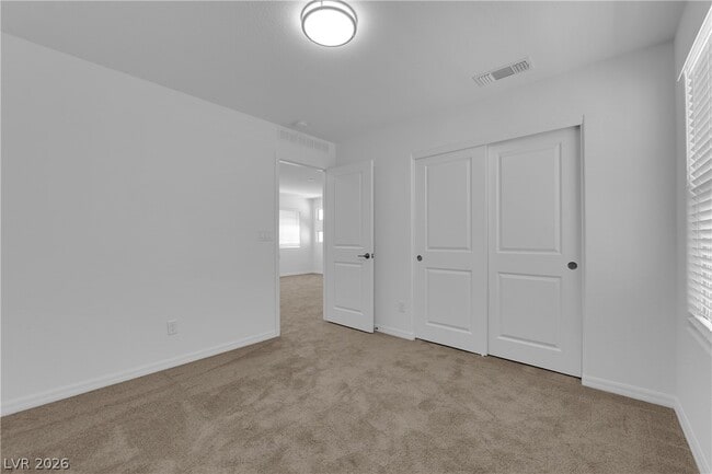Building Photo - 5925 Obsidian Sky Ave