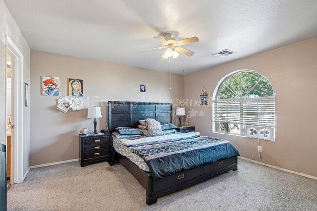 Building Photo - 12571 W Mauna Loa Ln