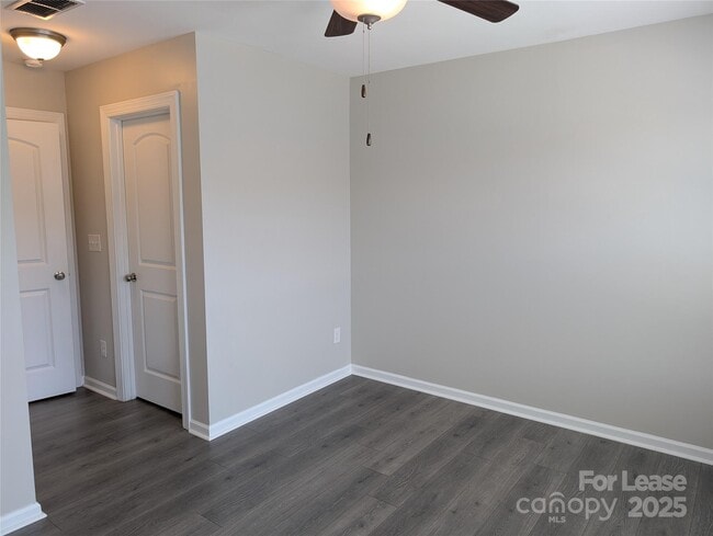 Building Photo - 5508 Trieg Dr