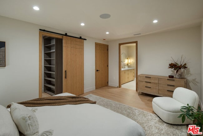 Building Photo - 3637 Loadstone Dr