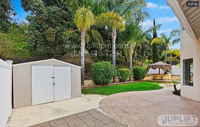 Building Photo - Spacious 4-Bedroom, 3-Bath Home Just Minut...